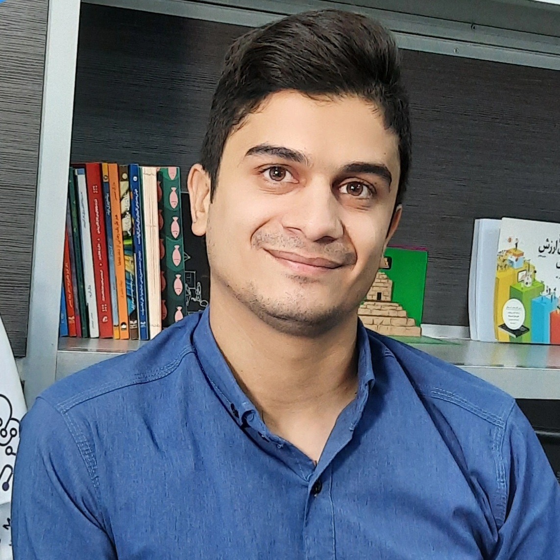 امین قاسمی